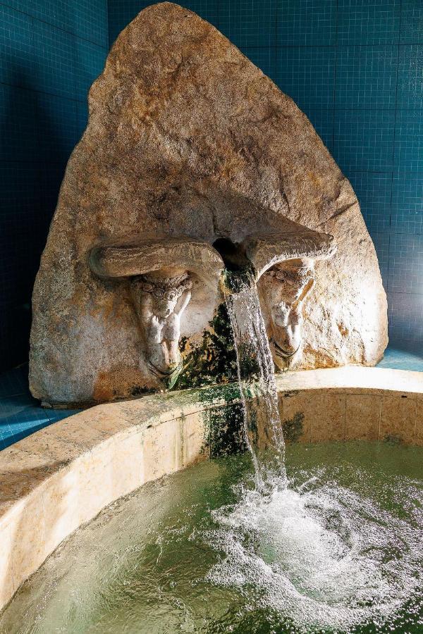 Ángistron Hotel Hamam מראה חיצוני תמונה