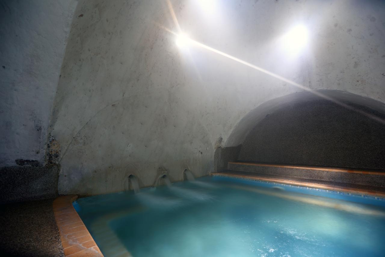 Ángistron Hotel Hamam מראה חיצוני תמונה